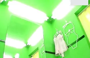 Ngực trelka kéo anh  ...