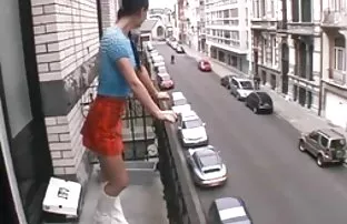 Đi rửa và bắt đầu th ...