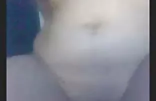 Tay cô gái công việc ...