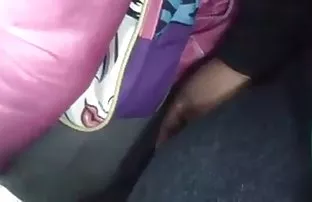 Thư Ký trẻ ngoan ngo ...
