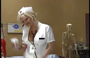 Elena Zernova trần t ...