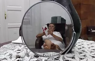 Maxim thưởng thức mẹ ...