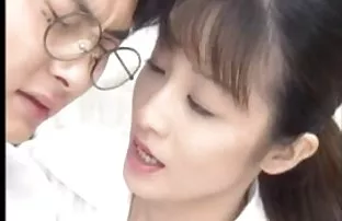 Lớn bắn vào ngày sin ...